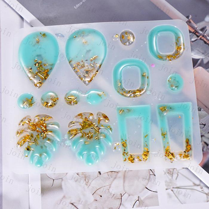シリコンモールド 丸 日本国内当日発送 13種類セット 穴あり 葉っぱ 星 ハート 楕円 レジン型 いろんな形 混合 レジン封入 手芸材料 #uvz299 |  | 05