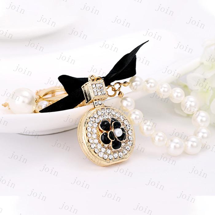 キーホルダー 日本国内当日発送 2color バッグチャーム リボン おしゃれ 金属 真珠 パール キーリング キラキラ ラインストーン アクセサリー #z69 |  | 08