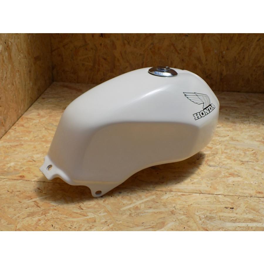 ジェイド250用JOKER'SオリジナルCBXタンク（新品）白ゲルコート