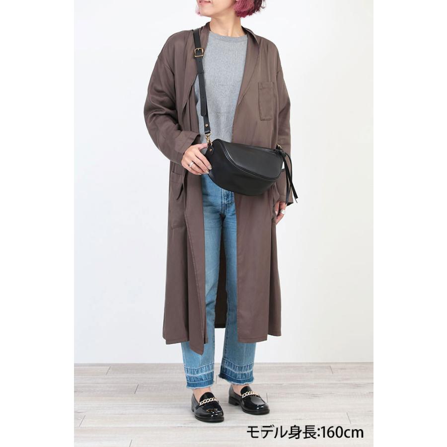 LESS レス 馬革 鞍型 クラッチショルダーバッグ ブラック Less LESS レス 馬革 鞍型 クラッチショルダーバッグ ブラック Less