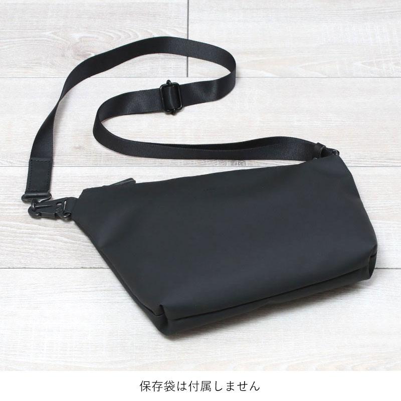 LESS（レス） サコッシュ ショルダーバッグ PSTB2000 ポリウレタン