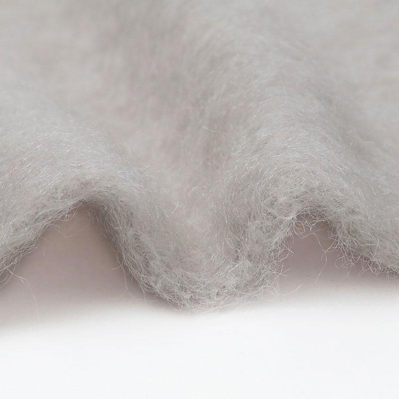 美品MANTAS EZCARAY マンタスエスカライのモヘアマフラー　ホワイト MANTAS EZCARAY モヘアマフラー 無地 SCARF MOHAIR マンタス