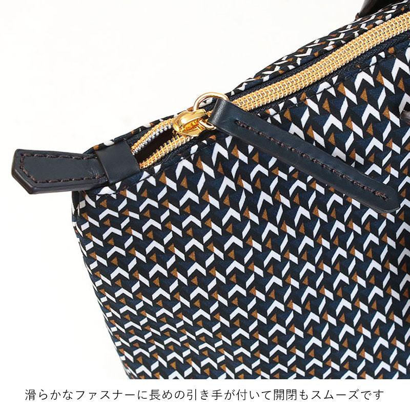 専用【美品】Roberta Pieri ロベルタピエリ ナイロン トートバッグ ロベルタピエリ 2way ナイロントートバッグ ショルダーバッグ 斜め掛け