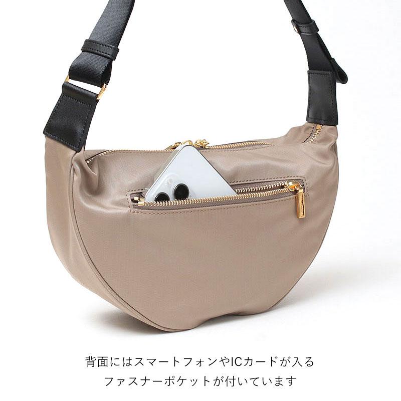 VIOLAd'ORO（ヴィオラドーロ） ショルダーバッグ ナイロン素材 BIANCA