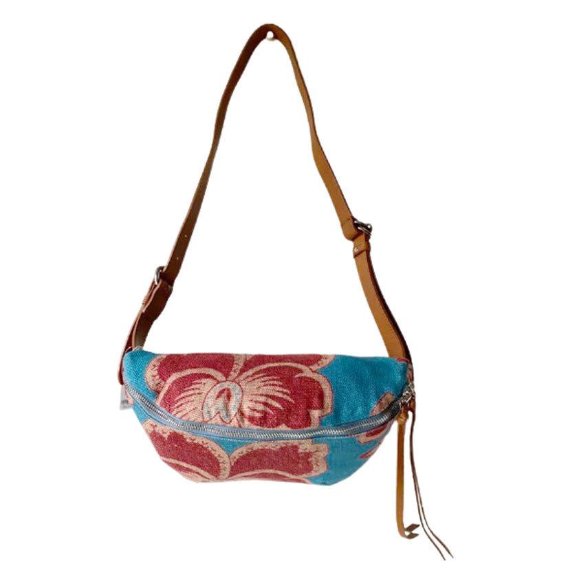 送料無料 ヴィヴィアンウエストウッド ボディバッグ ダンシング