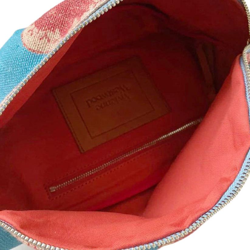 流行に 新品春夏 ダンシングフラワー柄 ボディバッグ肩掛け