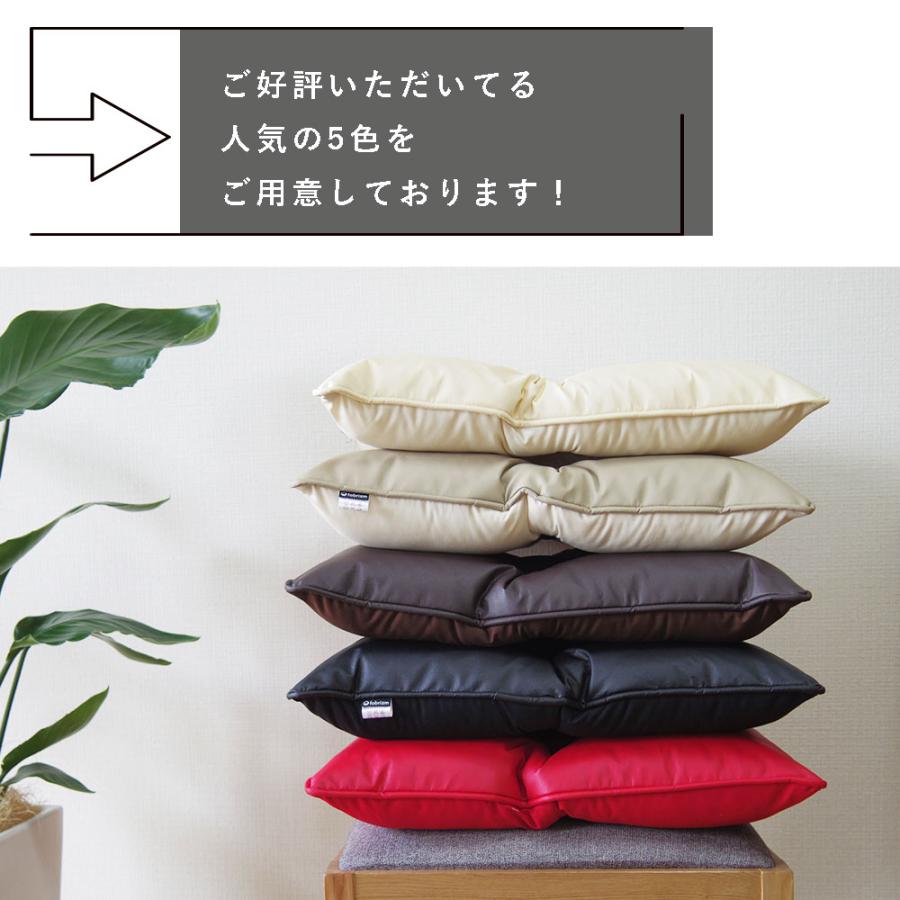 【CHALLENGER】ペイズリー柄 座布団 クッション（未使用）　黒 CHALLENGER】ペイズリー柄 座布団 クッション（未使用） 黒