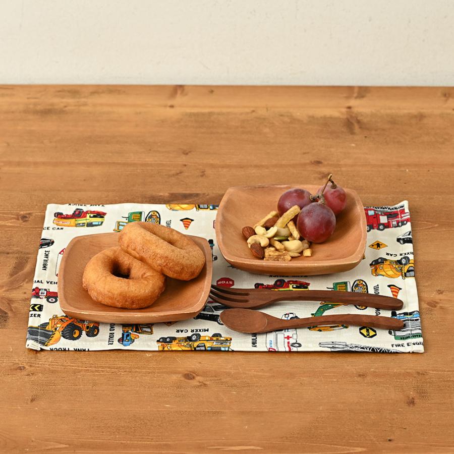 ランチョンマット 子供 小学校 おしゃれ 北欧 布 キッズランチョンマット 30×20cm はたらくくるま 日本製 fabrizm 幼稚園 保育園 ティーマット 吸水 爆買 | fabrizm | 07