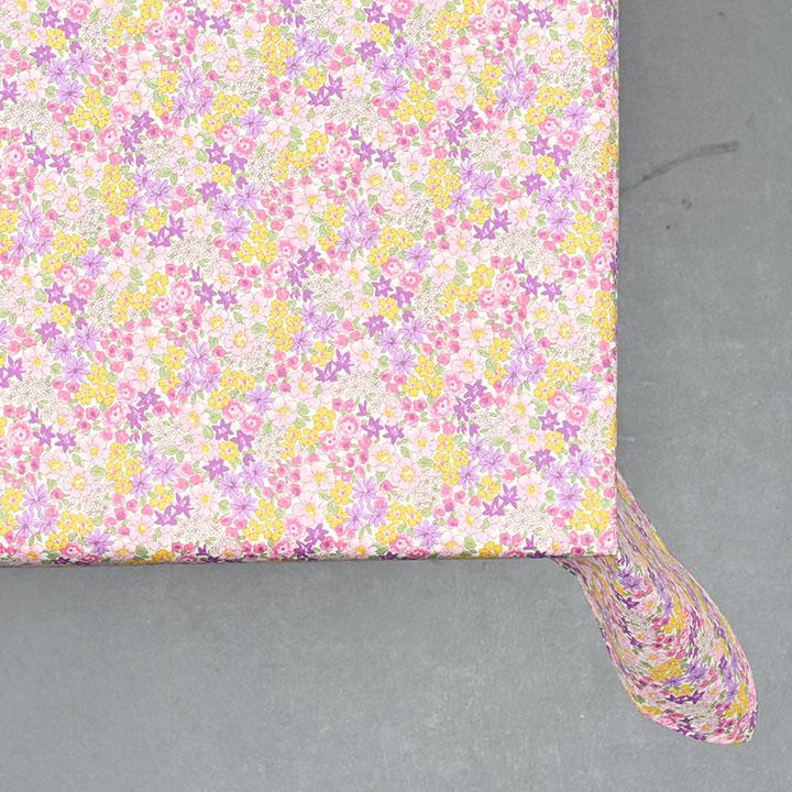 テーブルクロス 撥水 布 ビニールラミネート加工 105×105cm プティ 日本製 fabrizm トップクロス 正方形 おしゃれ かわいい 北欧 小花柄 爆買 | fabrizm | 10