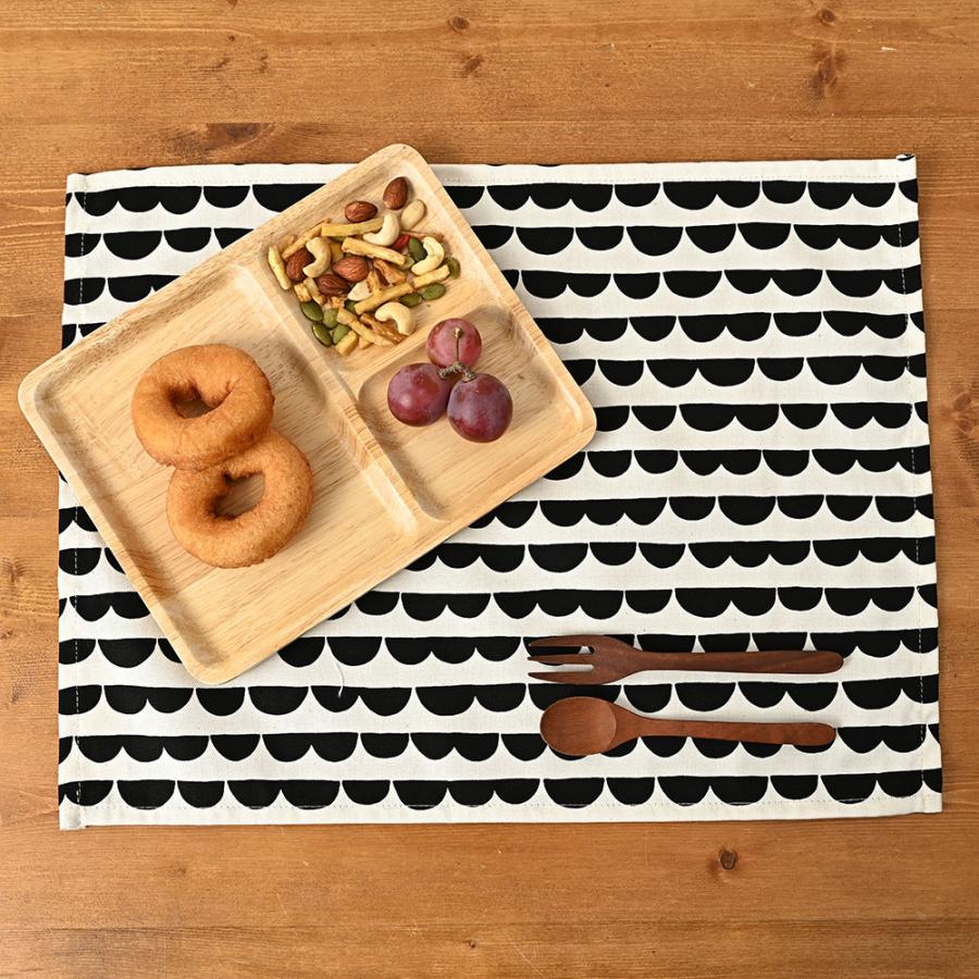 ランチョンマット おしゃれ 北欧 布 42×32cm スカラップ 日本製 fabrizm ティーマット 子供用 吸水 かわいい 車 爆買 | fabrizm | 08