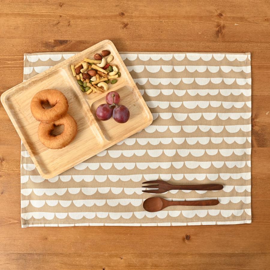 ランチョンマット おしゃれ 北欧 布 42×32cm スカラップ 日本製 fabrizm ティーマット 子供用 吸水 かわいい 車 爆買 | fabrizm | 10