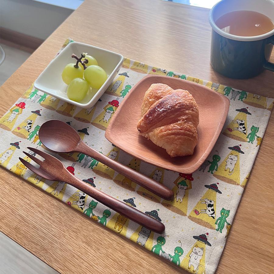 ランチョンマット 子供 小学校 おしゃれ 北欧 布 キッズランチョンマット 30×20cm ねこシリーズ 日本製 fabrizm 幼稚園 保育園 ティーマット 吸水 爆買 | fabrizm | 17