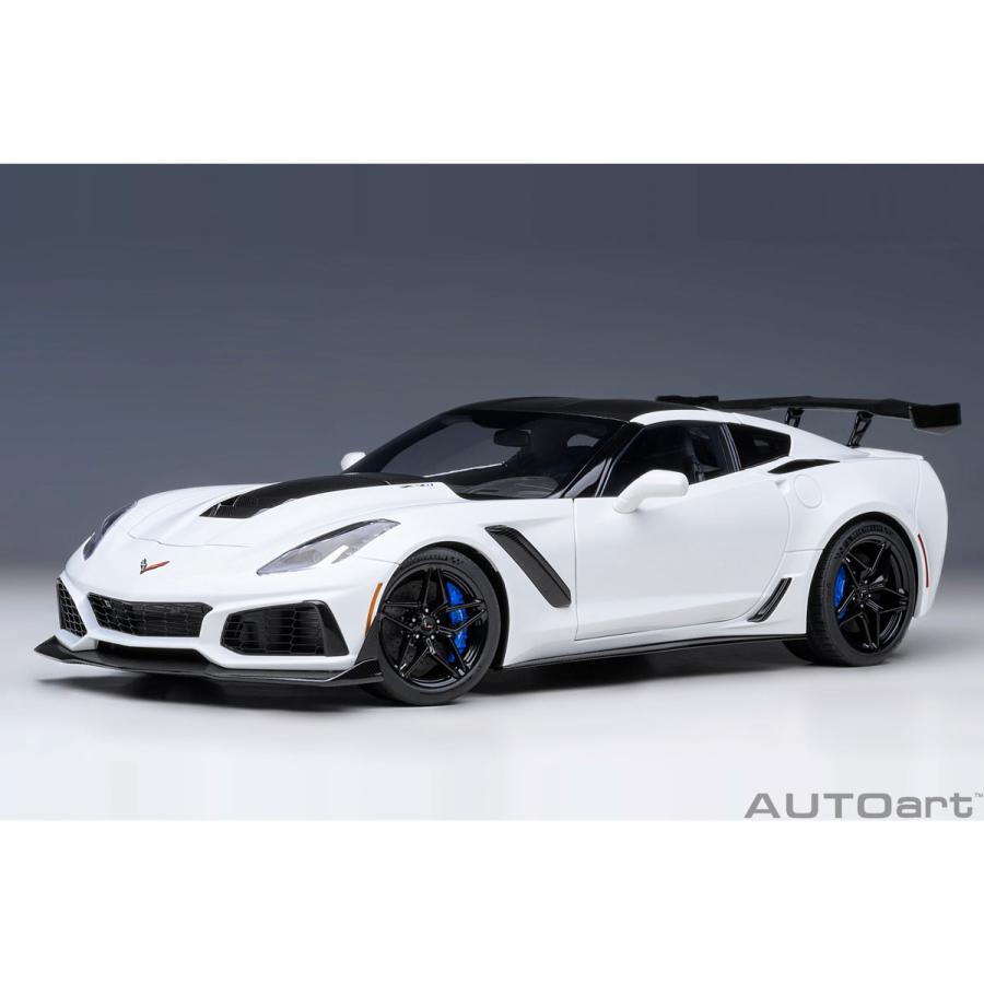 オートアート 1/ 18 シボレー コルベット (C7) ZR1 (ホワイト)(71270