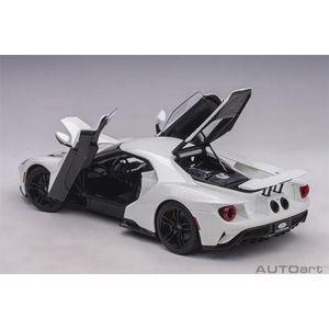 オートアート 1/ 18 フォード GT 2017 (ホワイト)(72941)ミニカー 返品