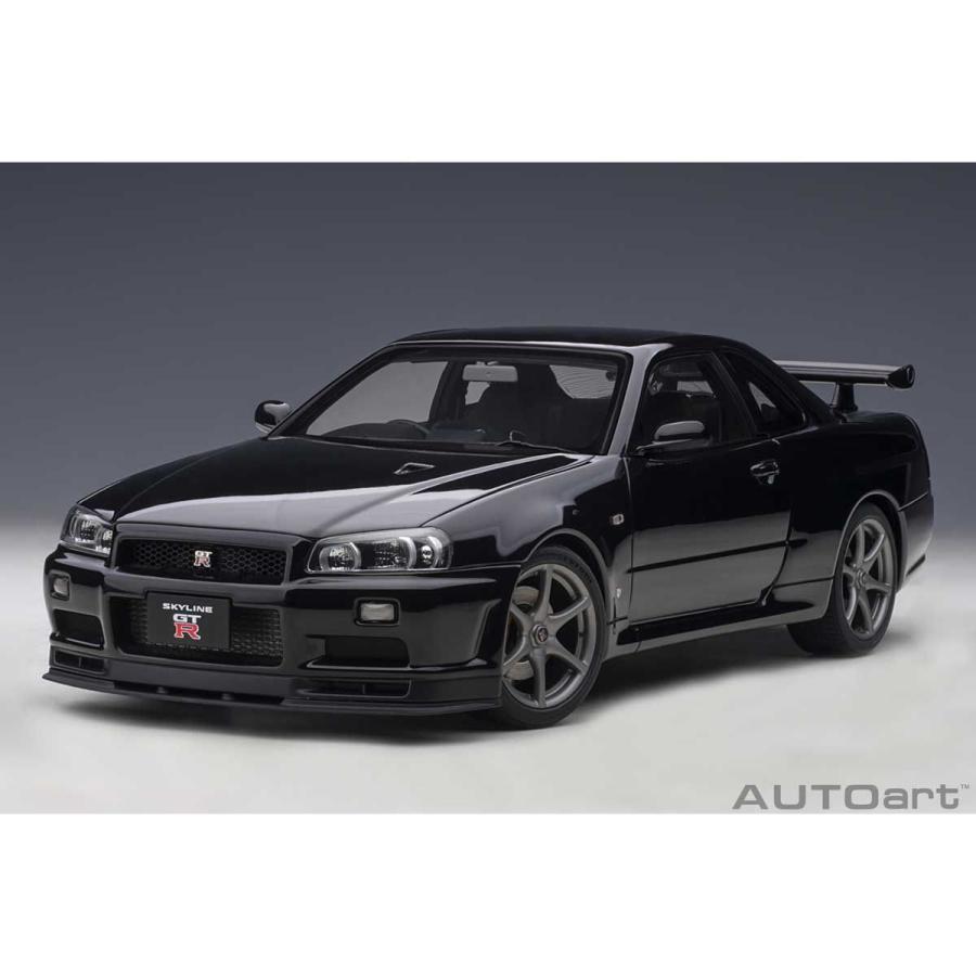 オートアート1/18　スカイライン　GT-R 　チューンド　バージョン　ブラック Amazon | AUTOart 1/18 日産 スカイライン GT-R (KPGC10) チューンド
