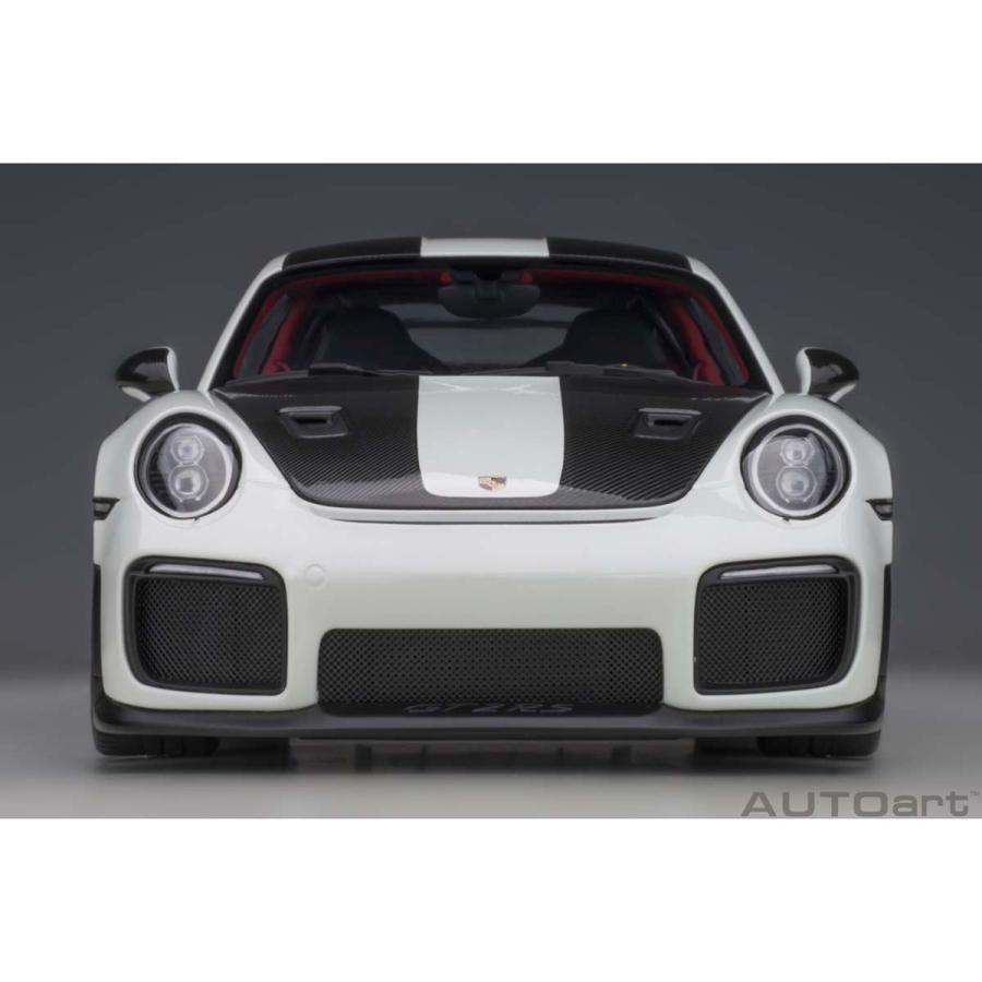 オートアート 1/ 18 ポルシェ 911 (991.2) GT2 RS ヴァイザッハ