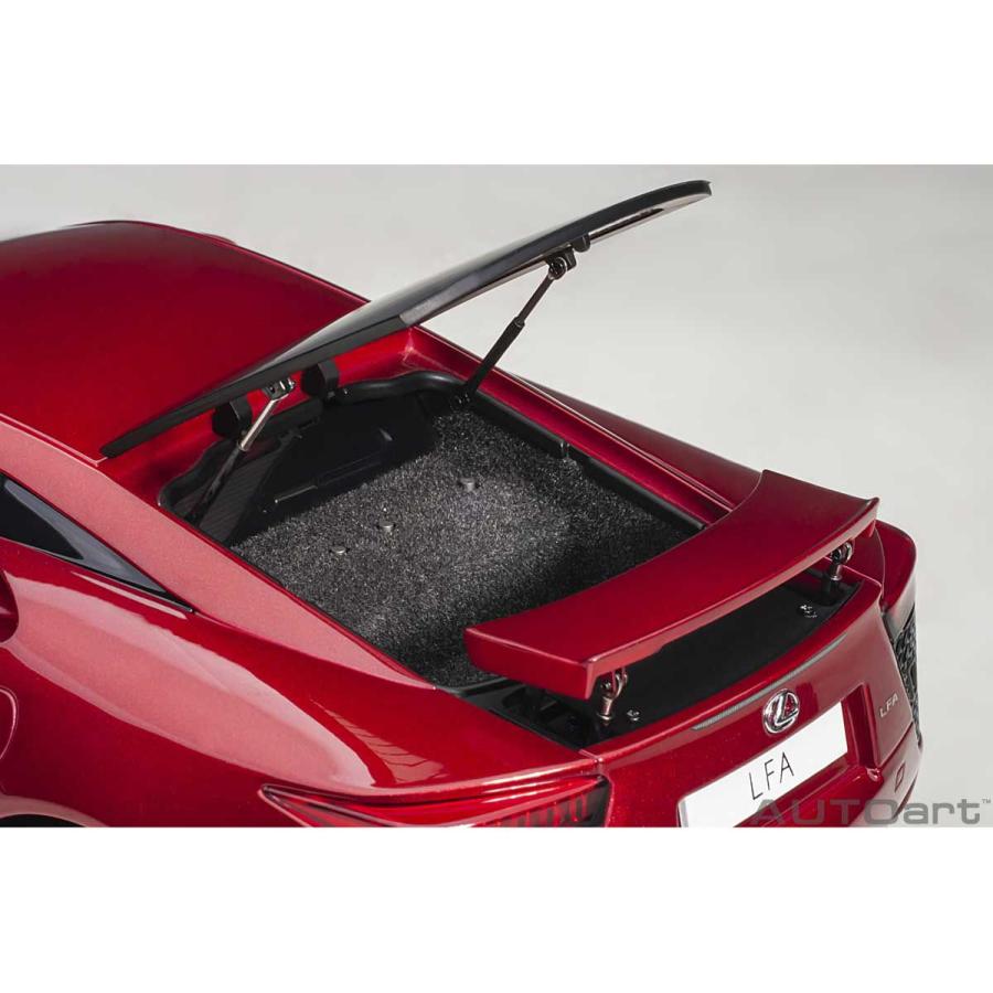 オートアート 1/ 18 レクサス LFA(パール・レッド)(78853