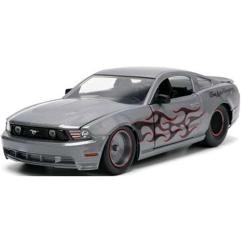 Jada Toys 1/ 24 2010 フォード マスタング GT メタリックグレー