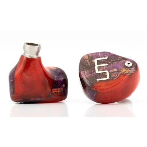 ユニークメロディ ハイブリッド密閉型カナルイヤホン Unique Melody