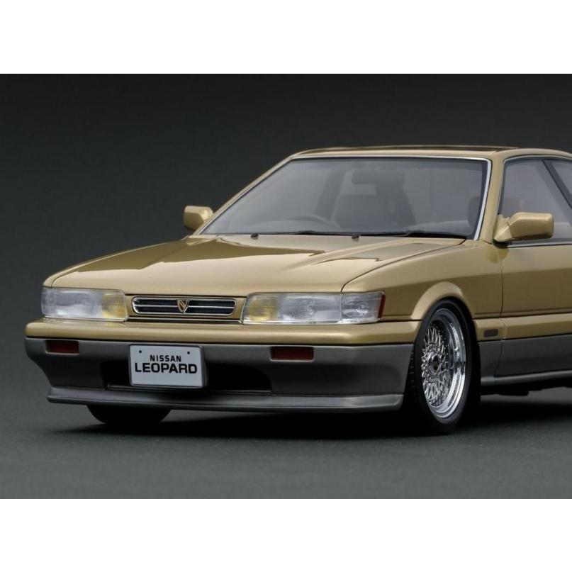 ignition model ignitionモデル 1/ 18 Nissan Leopard Ultima