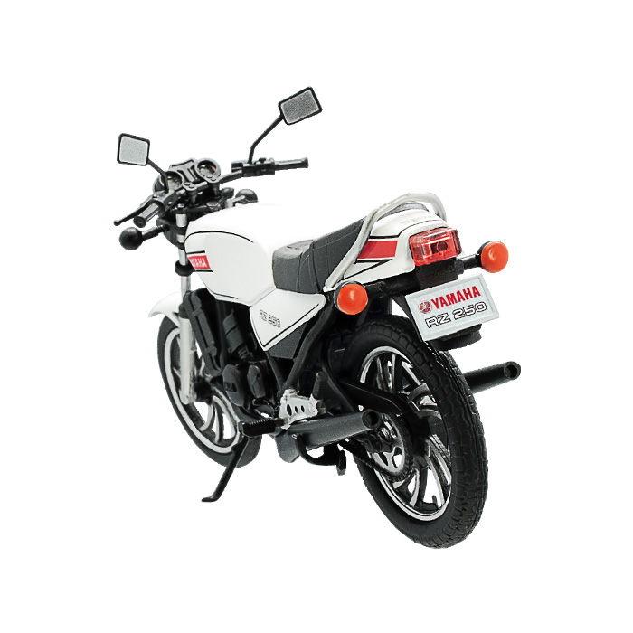 エフトイズ (1パック)1/ 24スケール ヴィンテージ バイクキット エフトイズ (1パック)1/ 24スケール ヴィンテージ バイクキット