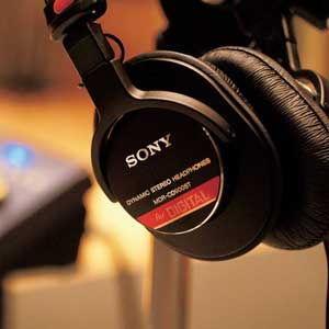 ソニー・ミュージックソリューションズ スタジオ用モニターヘッドホン SONY MDR-CD900ST 返品種別B｜joshin｜03