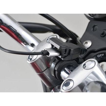 デイトナ バイク専用電源 メインキー連動 USB1ポート(USB 5V/ 2.4A) DAYTONA 99502 返品種別B｜joshin｜03