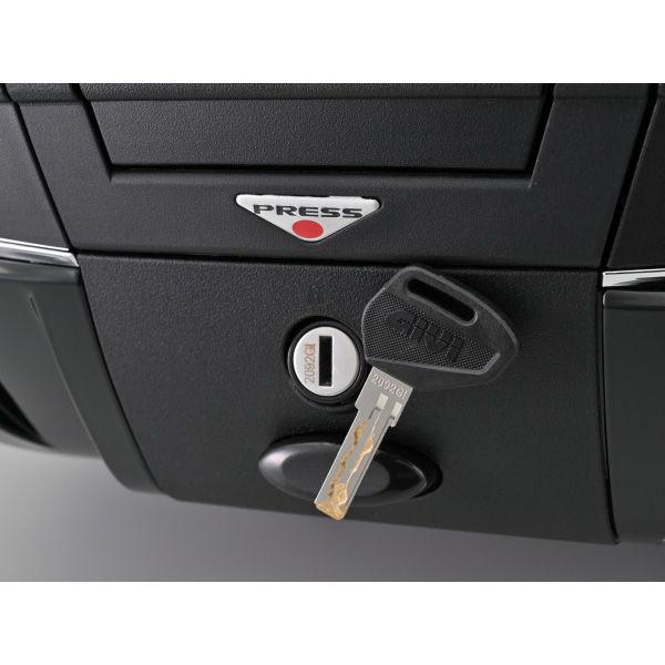 GIVI V58NNBD MAXIA5 DAYTONA(デイトナ) 43247 返品種別B
