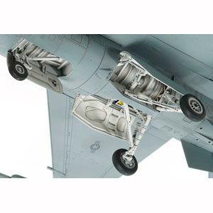 タミヤ 1/ 72 WB.86 ロッキード マーチン F-16CJ(ブロック50)ファイティングファルコン(60786)プラモデル 返品種別B｜joshin｜04