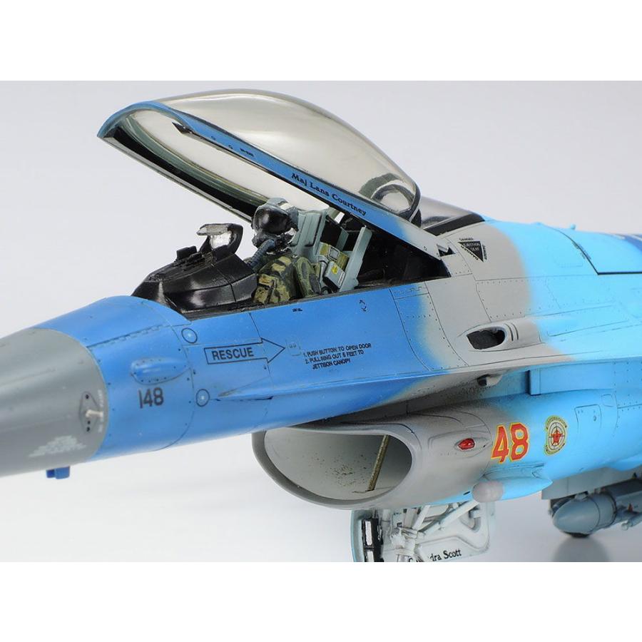 タミヤ 1/ 48 F-16C/ N アグレッサー/ アドバーサリー(61106)プラモデル 返品種別B｜joshin｜04