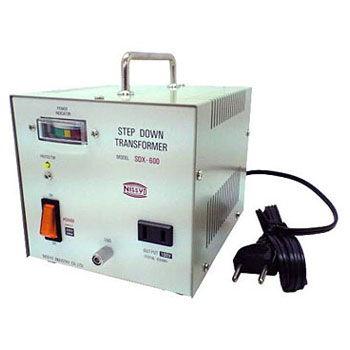 日章工業 海外用変圧器(ダウントランス)Cプラグ対応 SDXシリーズ SDX