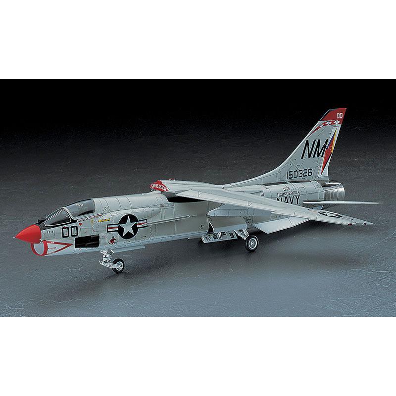 ハセガワ (再生産)1/ 48 F-8E クルーセイダー(PT25)プラモデル 返品