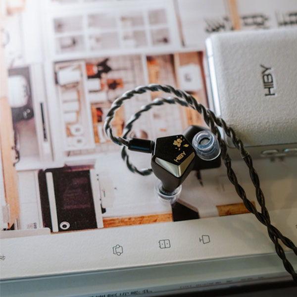 HiBy Music ダイナミック密閉型カナルイヤホン Project Ace JP