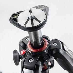 マンフロット 055プロカーボンファイバー三脚3段 MT055CXPRO3 返品種別Aの画像