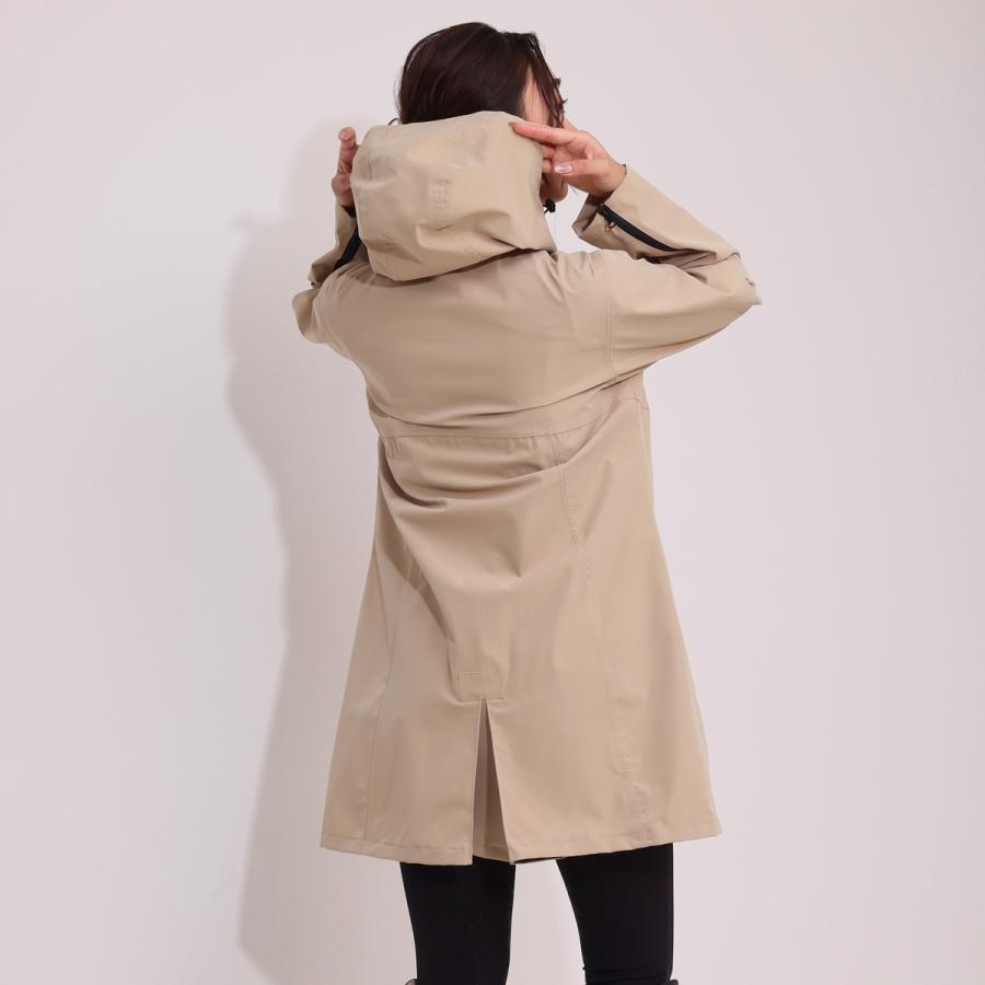 乗馬用品 EQULIBERTA スリムフィット レインコート ユニセックス