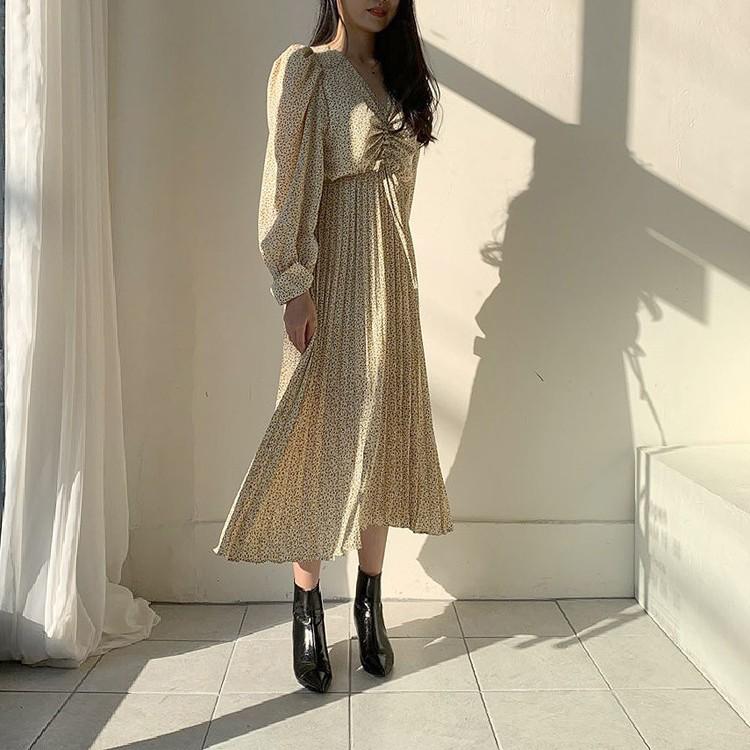 ワンピース 花柄 レディース 長袖 小花柄 Vネック ロングワンピース ミモレ丈 プリーツスカート 青 黒 イエロー 韓国 メール便送料無料 Jo Wn 3003 海外ファッション Joyfeel 通販 Yahoo ショッピング