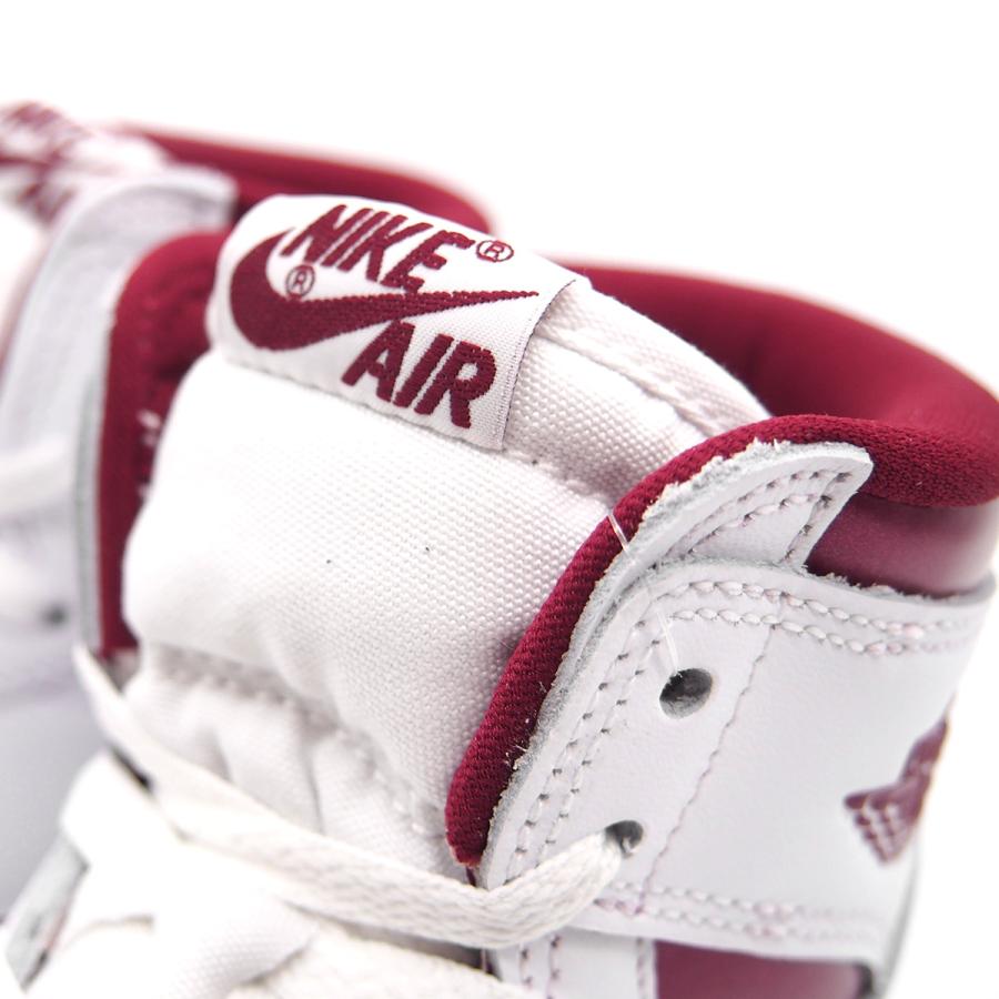 NIKE ナイキ エアジョーダン 1 ハイ '85 メタリックバーガンディ NIKE ナイキ エアジョーダン 1 ハイ '85 メタリックバーガンディ