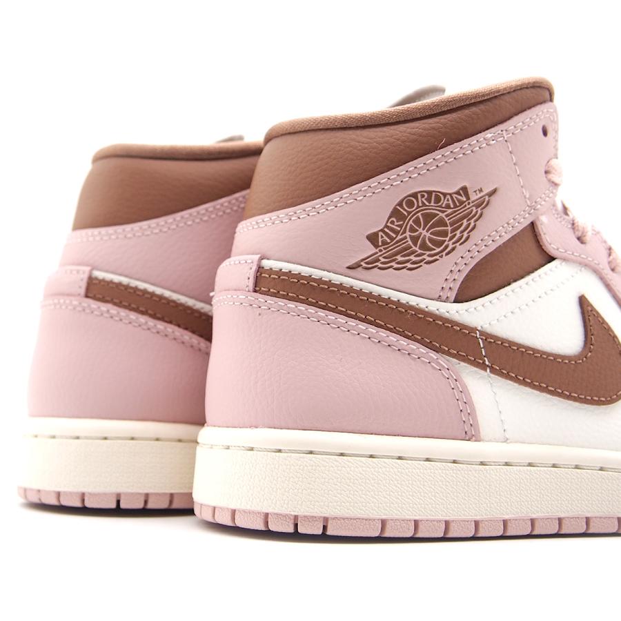 NIKE（ナイキ） ウィメンズ エアジョーダン 1 ミッド レディース NIKE
