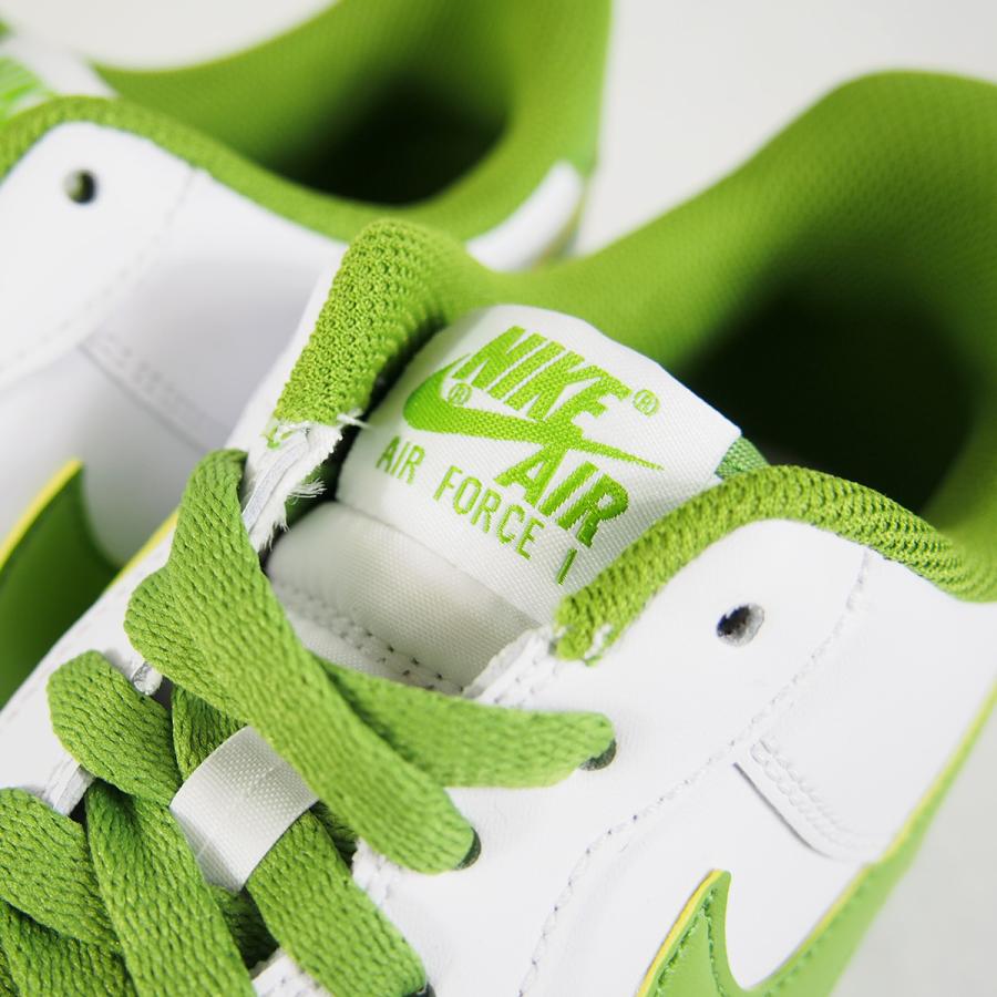 ナイキ エアフォース 1 '07 ホワイト/カーミット グリーン メンズ スニーカー NIKE AIR FORCE 1 '07  WHITE/KERMIT GREEN dh7561-105