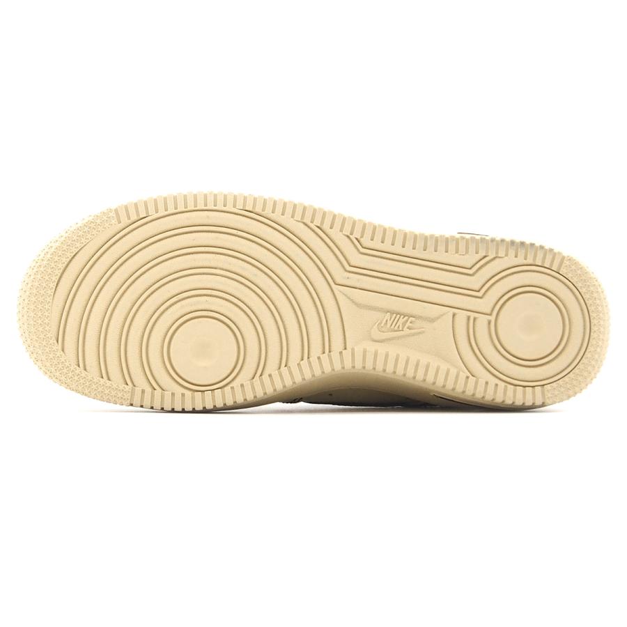 NIKE（ナイキ） 【並行輸入品】ナイキ エアフォース1 07 LV8 GS ライト