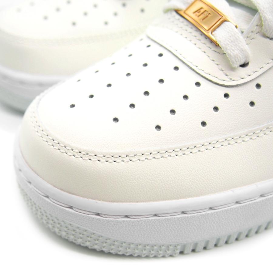 NIKE ナイキ エアフォース1 07 セイル/グリーン フロスト NIKE ナイキ エアフォース1 07 セイル/グリーン フロスト