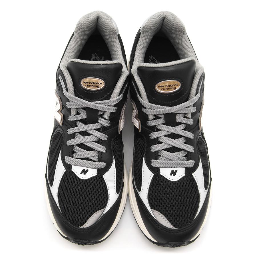 New Balance ニューバランス m2002 ブラック/ゴールド Dワイズ New Balance ニューバランス m2002 ブラック/ゴールド Dワイズ
