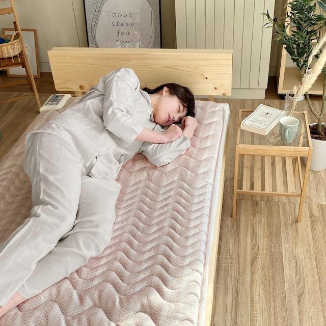 温熱敷パッド 商品情報_あったか電気敷きパッド（シングル / セミダブル） | 山善の