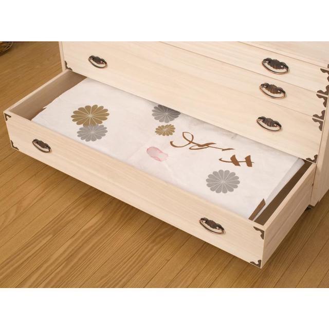 たとう紙を折らずに収納 桐隅金具付チェストキャスター付き4段 桐チェスト4段 衣装ケース 衣装箱 HI-0043の画像