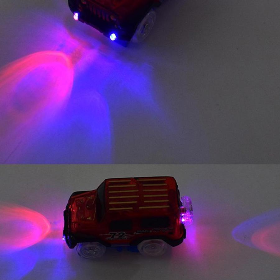 送料無料・早い者勝ち！ Tracks Cars 交換用のみ トラックおもちゃの車 LEDライト付き 光る車のおもちゃ トラック用おもちゃ グロー ほとんどのトラックに対応 子