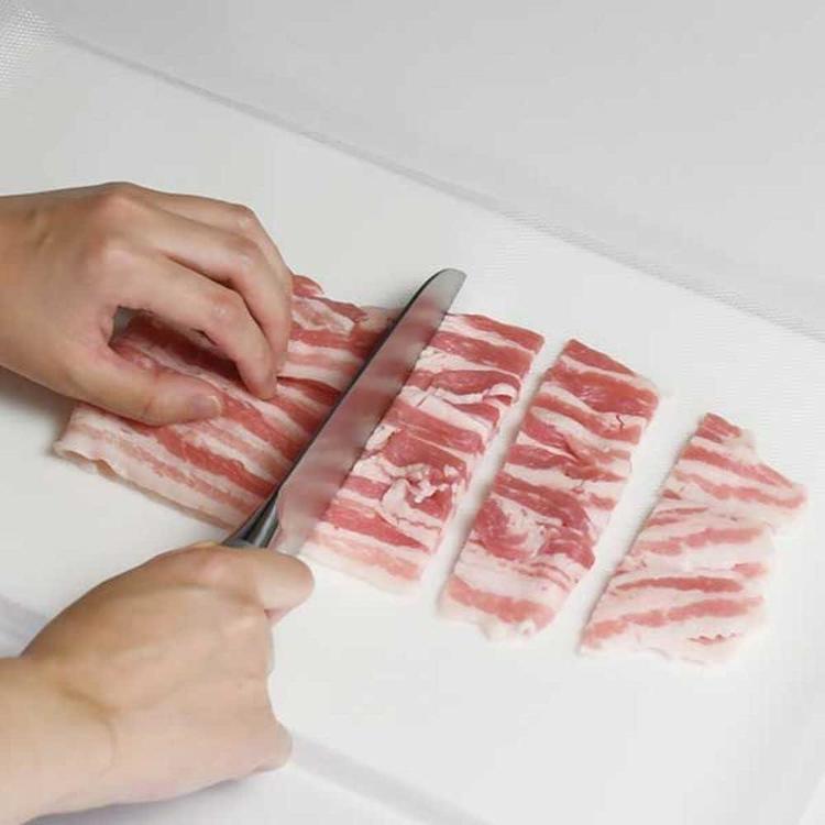 まな板シート まな板 シート ロール状 使い捨て BBQ アウトドア キャンプ 衛生的 ベストコ 抗菌 まな板シート 使い捨て LD-460 リバティーコーポレーション (B) |  | 04