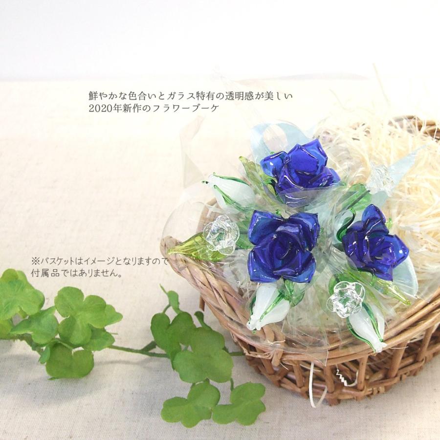 ガラス細工 ガラスの花 フラワーブーケ ギフト 母の日 ハンドメイド フラワーブーケ ブルーローズ S 145 Bl ガラス細工 The Joy Luck Store 通販 Yahoo ショッピング