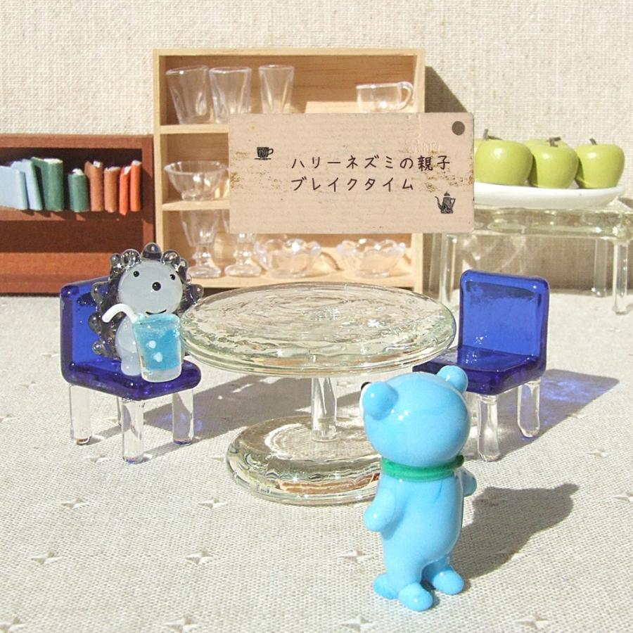 ガラス細工 ミニチュア ミニチュア家具 ミニチュアファブリック 椅子 チェアー ジオラマ 雑貨 置物 シックな硝子の家具 椅子 ブルー Sa 040c Bl ガラス細工 The Joy Luck Store 通販 Yahoo ショッピング