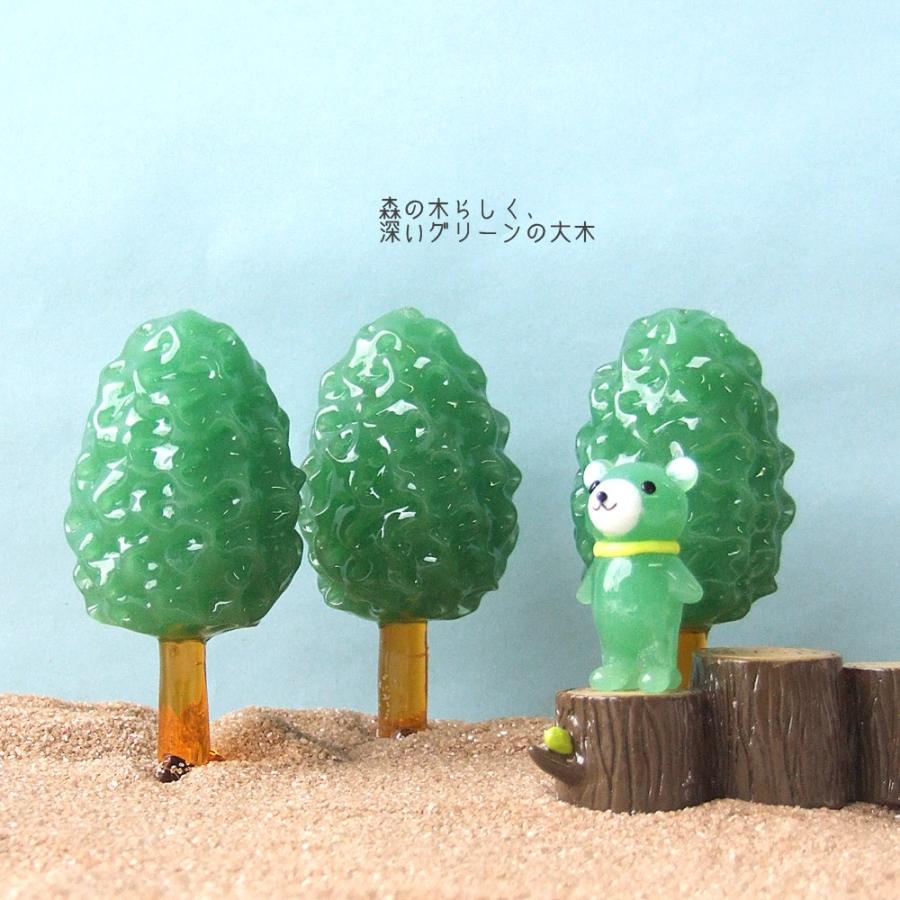 ガラス細工 ミニチュアガラス ガラスの木 森 森の木 ディスプレイ 雑貨 置物 森の大きな樹木 モスグリーン Sa 124 ガラス細工 The Joy Luck Store 通販 Yahoo ショッピング
