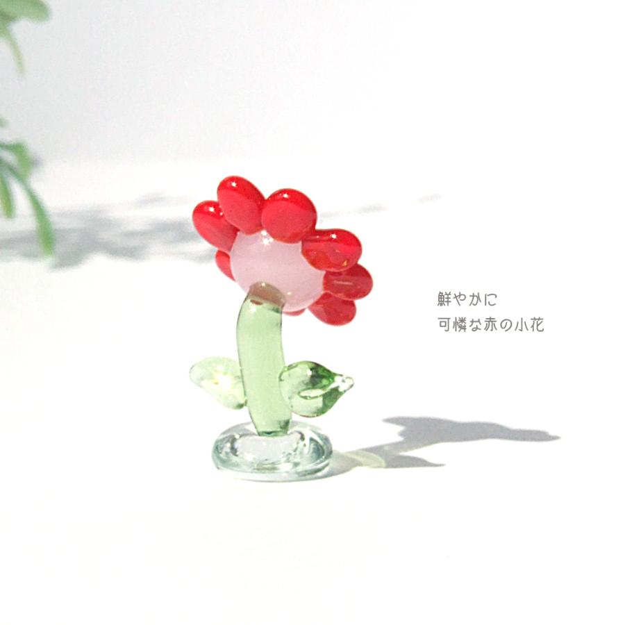 ガラス細工 ミニチュアガラス ミニフラワー 小さな花 ガラスの花 可憐に咲く ミニフラワー レッド Sa 192 Rd ガラス細工 The Joy Luck Store 通販 Yahoo ショッピング